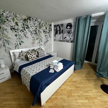 Plebiscito Charme Rooms Naples Exterior photo