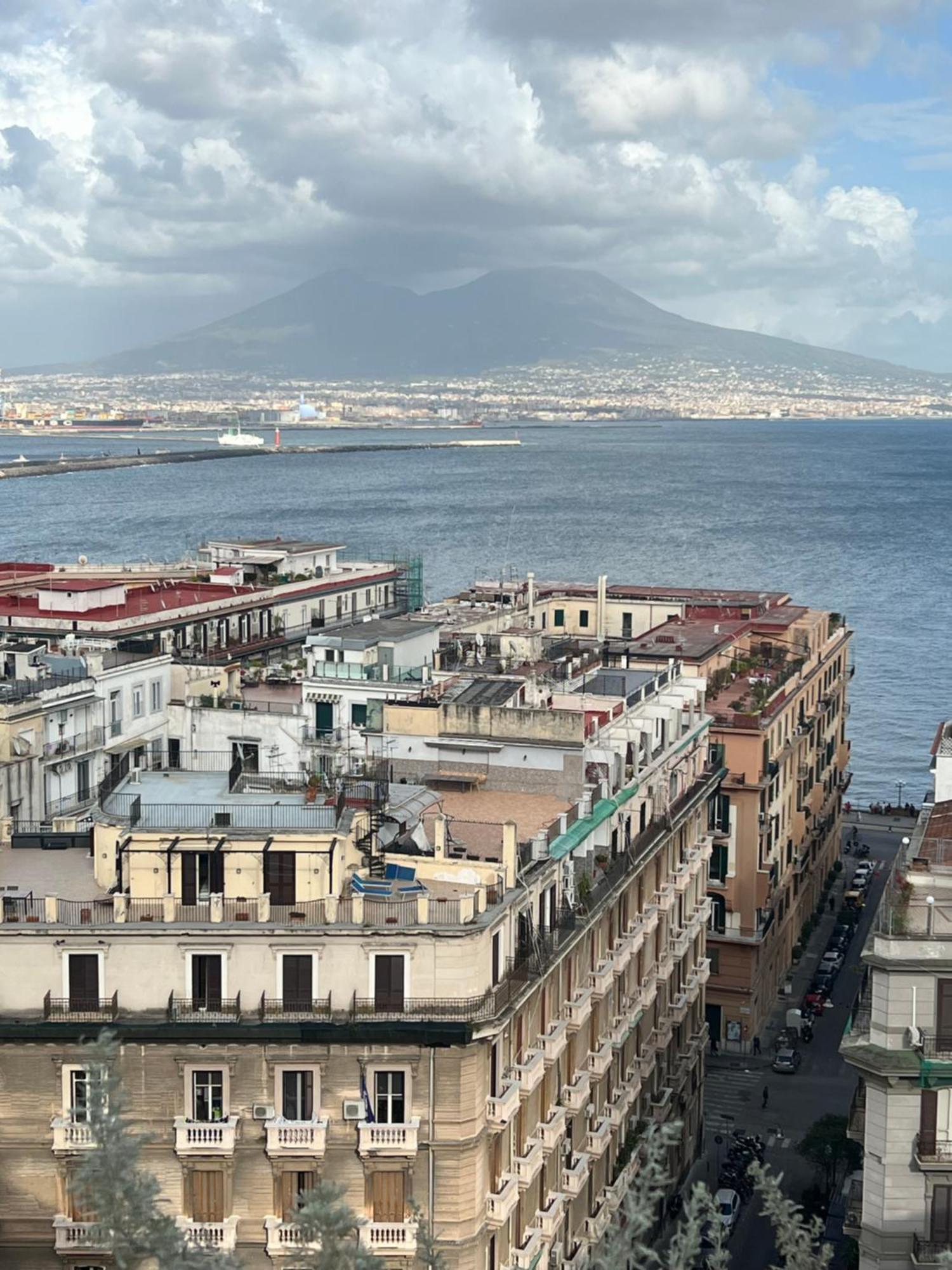Plebiscito Charme Rooms Naples Exterior photo